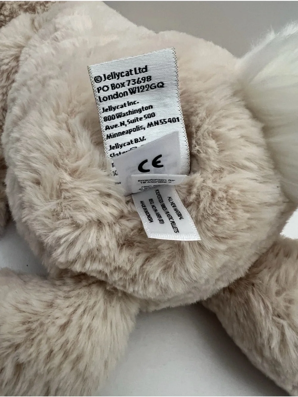 Jellycat London Bashful Bunny Plush Beige Rabbit 11” Medium Soft Toy Gold Tag